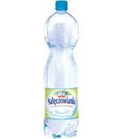 NAŁĘCZOWIANKA 1,5L LEKKO GAZOWANA