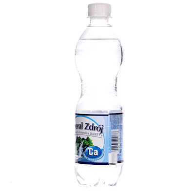 Mineral zdrój naturalna woda mineralna lekko gazowana 500ml SUDETY+ (7)