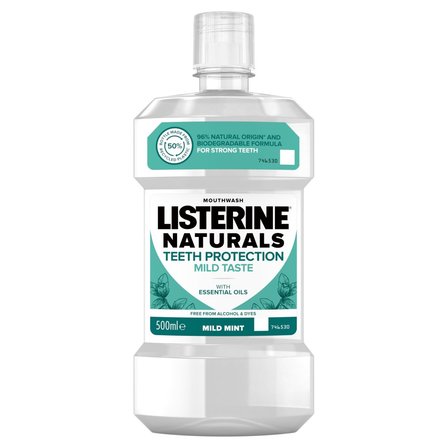 Listerine Naturals Teeth Protection Płyn do płukania jamy ustnej 500 ml (1)
