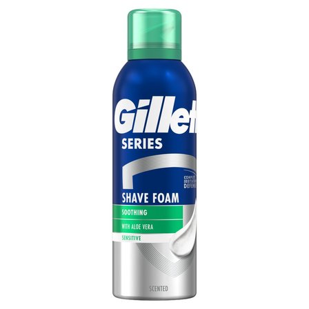 Gillette Series Łagodząca pianka do golenia z aloesem, 200 ml (1)