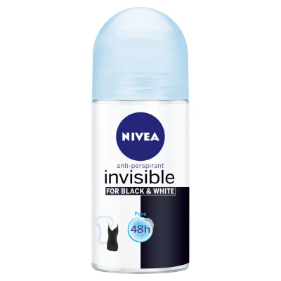 NIVEA Invisible for Black and White Pure 48 h Antyperspirant w kulce dla kobiet 50 ml (1)