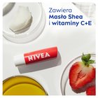 Nivea Strawberry Shine Pielęgnująca pomadka do ust o smaku truskawki 5,5 ml (3)