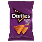 Doritos Sweet Chilli Chipsy kukurydzane o smaku słodkiego chilli 100 g (1)