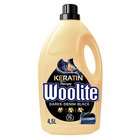 Woolite Keratin Therapy Płyn do prania czerń ciemne kolory jeans 4,5 l (75 prań) (2)