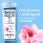 Le Petit Marseillais Delikatny żel pod prysznic z kwiatem migdału bio 400 ml (2)