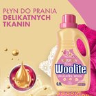 Woolite Keratin Therapy Płyn do prania delikatne tkaniny i wełna 0,9 l (15 prań) (3)