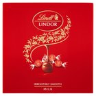 Lindt Lindor Praliny z czekolady mlecznej z nadzieniem 150 g (1)