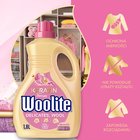 Woolite Keratin Therapy Płyn do prania delikatne tkaniny i wełna 1,8 l (30 prań) (7)