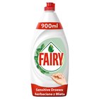 Fairy Sensitive Drzewo herbaciane z miętą Płyn do mycia naczyń 900 ml (2)