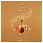 Lindt Lindor Praliny z czekolady mlecznej białej i gorzkiej z nadzieniem 150 g (1)